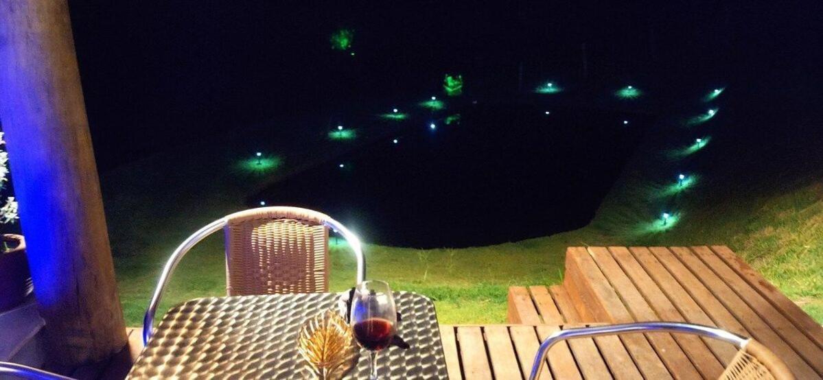 Chale Do Lago Super Luxo Cunha Buitenkant foto